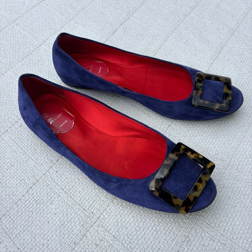 Women's 38.5 ROGER VIVIER Paris Grommette Purple Blue Tortoise Shell Suede Flats